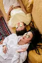 حذاء رياضي للاطفال و الشباب لون احمر